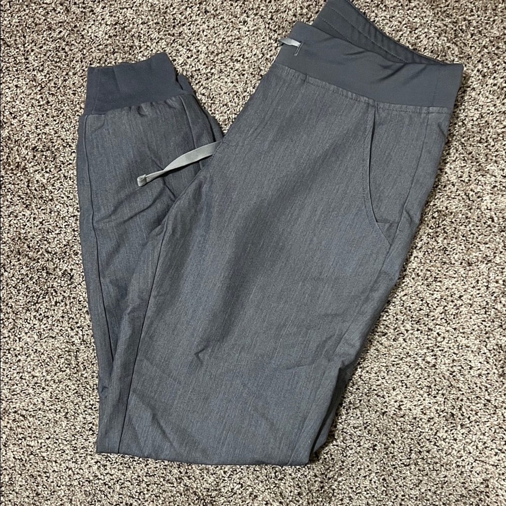 Figs Technical Collection Charcoal Pants